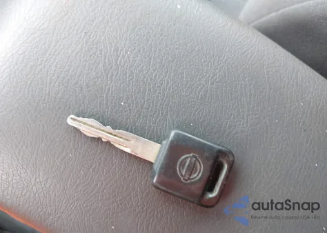 2004 Nissan Frontier Xe-V6 из США, поврежденный, VIN 1N6ED27Y64C443580